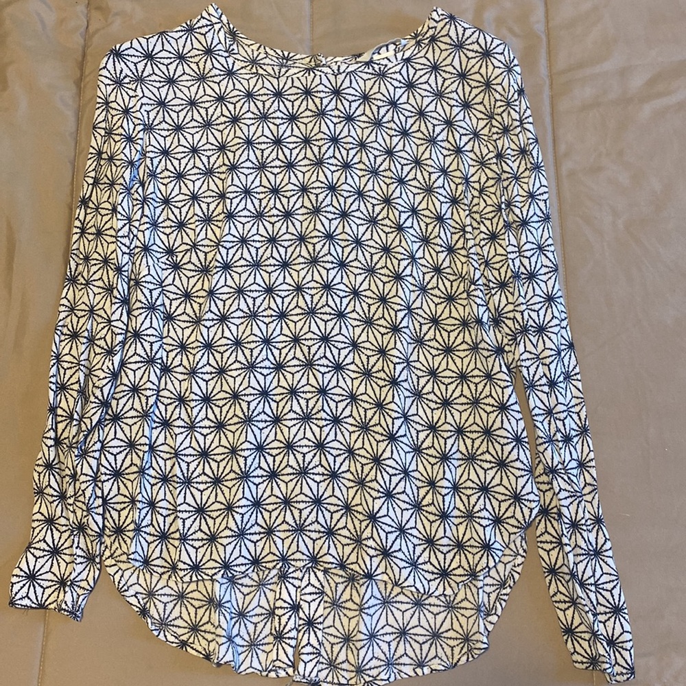Long sleeve shirt